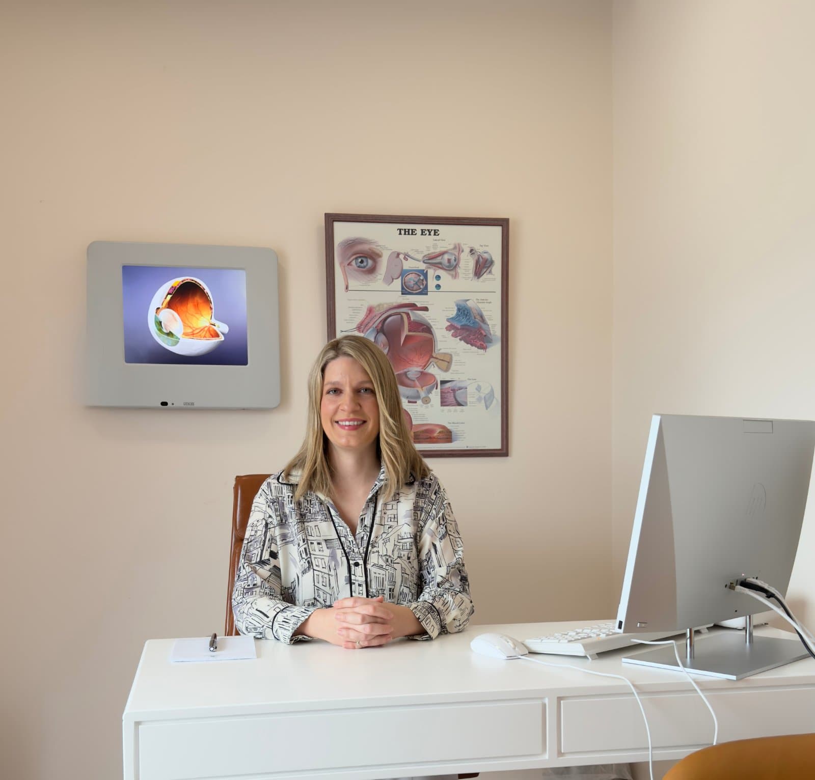 Έλενα Ράπτη MD, MSc – Χειρουργός Οφθαλμίατρος